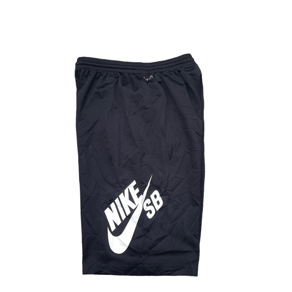 NIKE SB SHORTS XL - Picture 4 of 4